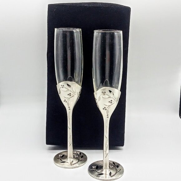 Things Remembered Silver Champagne Flutes NIB - Picture 1 of 6